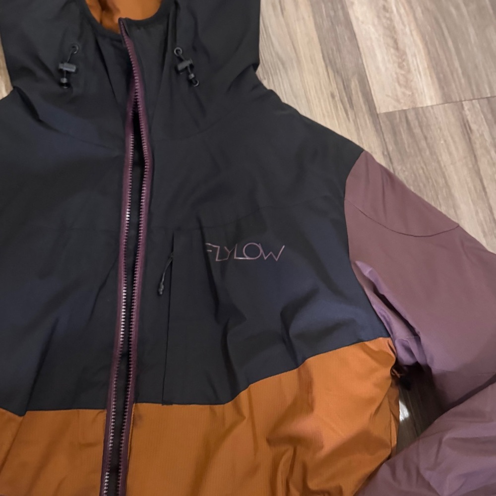 FLYLOW Colorblock Lynx Hooded Jacket - Picture 5 of 8